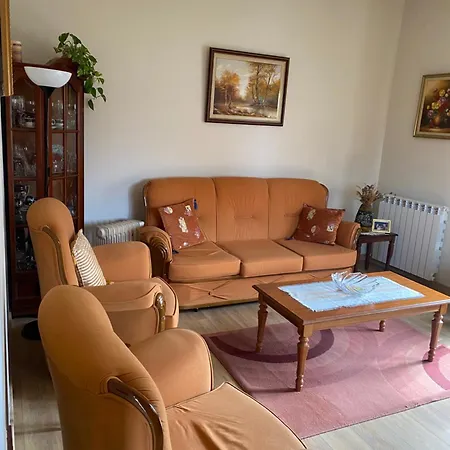 Apartment Comfy Spacious *
